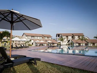 Отель THE CALM RESORT & SPA 4*