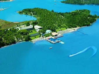 Отель KONTOKALI BAY RESORT & SPA 5*