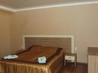 Отель МЕРИДИАН 3*