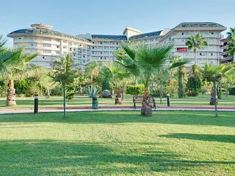Отель SAPHIR RESORT & SPA 5*