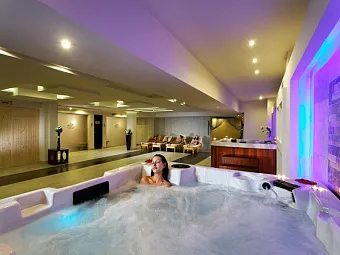 ROYAL ALBATROS MODERNA 5*
