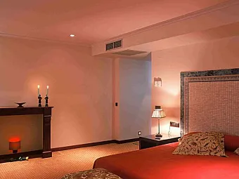 Отель ROC BLANC 4*