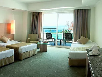 SEALIGHT RESORT HOTEL 5*