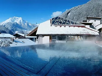 Отель MANNI SPORTHOTEL 4*