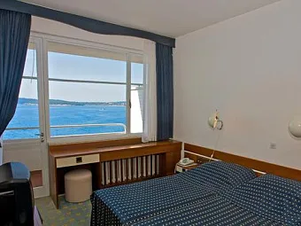 Отель Brioni Hotel 2*