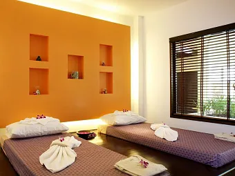 ALL SEASONS NAIHARN PHUKET 4* (закрыт)
