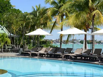 Отель VERANDA GRAND BAIE HOTEL & SPA 3*