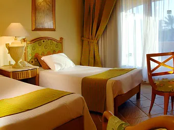  Отель TIA HEIGHTS MAKADI BAY 5*
