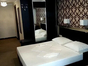 Отель VILE OLIVA 4*