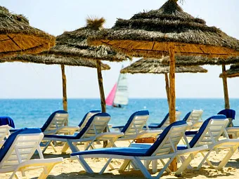Отель HOLIDAY VILLAGE MANAR 5*