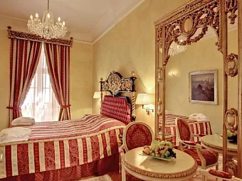 Отель ALCHYMIST GRAND HOTEL & SPA 5*
