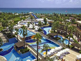 FAME RESIDENCE LARA & SPA 5*