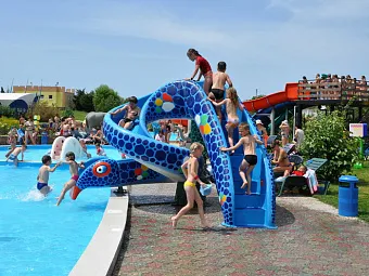 Россия. Крым. Севастополь. Курортный комплекс АКВАМАРИН 5*.