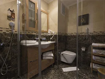   Отель QUATTRO BEACH RESORT & SPA 5*