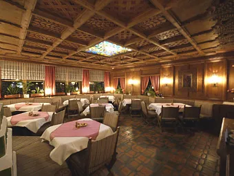 Отель PARKHOTEL SOELDEN 4*
