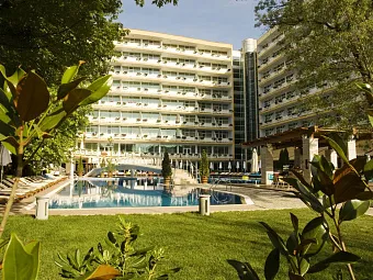 Отель GRAND HOTEL OASIS SUNNY BEACH 4*