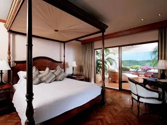THE NAI HARN 5*