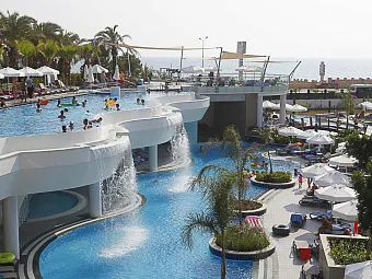 Отель LONG BEACH HARMONY 5*