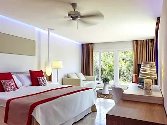 Golden Villa Adults Only