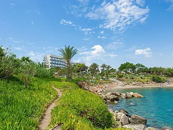 Отель CRYSTAL SPRINGS BEACH HOTEL 4*