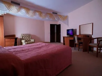 Отель Белая Русь 4*