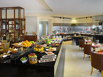 Отель RAMADA JUMEIRAH HOTEL 4*