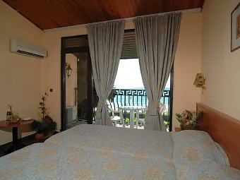 В номере отеля VILLAS ELENITE 4*