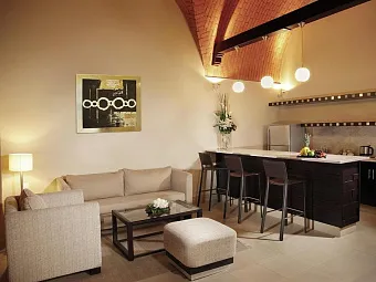 Отель THE COVE ROTANA RESORT 5*