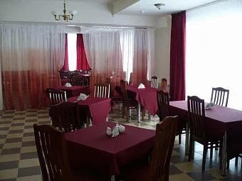 Отель СНЕЖНЫЙ БАРС ПРИЭЛЬБРУСЬЕ 3*
