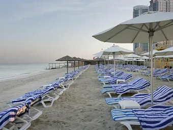 RAMADA BEACH HOTEL AJMAN 4*