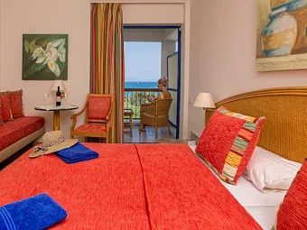 Отель KYLLINI BEACH RESORT 4+*