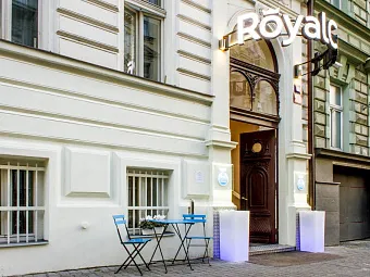 Отель ROYAL COURT 4*