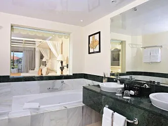 Отель LUXURY BAHIA PRINCIPE AMBAR BLUE 5*