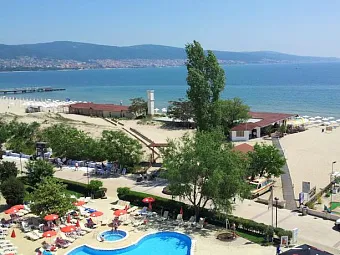 Отель LTI NEPTUN BEACH 4*