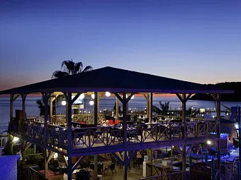 Отель Granada Luxury Resort and Spa 5*
