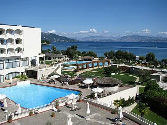 Отель DASSIA CHANDRIS 4*