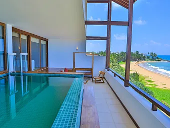 Отель PANDANUS BEACH RESORT & SPA 4*