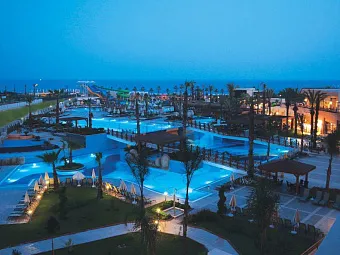 FAME RESIDENCE LARA & SPA 5*