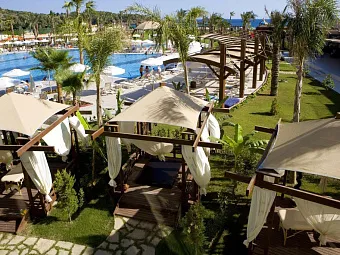 Отель SAPHIR RESORT & SPA 5*