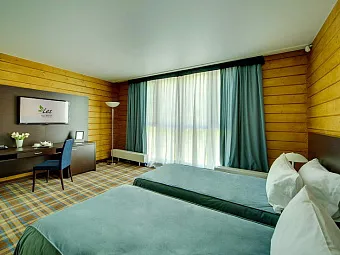  Загородный отель LES ART RESORT 4*