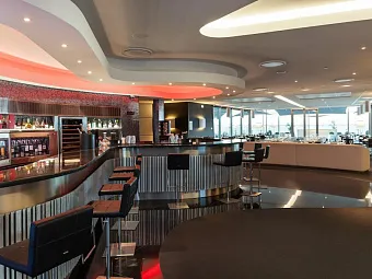 Отель SANA MYRIAD 5*