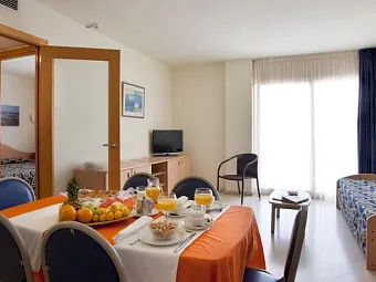 Отель H.TOP ROYAL SUN SUITES 4*+