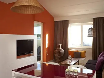 Отель Park Plaza Verudela 4*