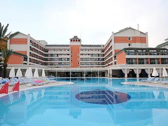 Отель INSULA RESORT & SPA 5*
