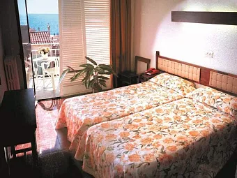 Отель CALELLA PARK 3*