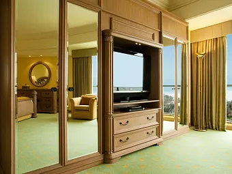  Номер в LE ROYAL MERIDIEN BEACH RESORT & SPA 5*