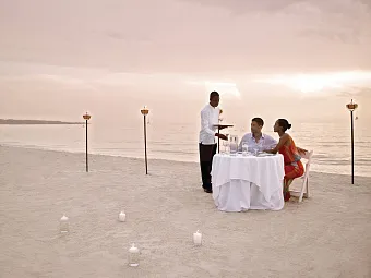 Отель COUPLES NEGRIL 5*