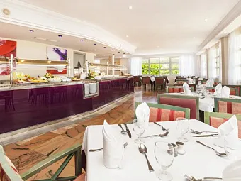  Отель GLOBALES PALMANOVA PALACE 4*