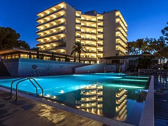  Отель THE FERGUS RESORT 4*