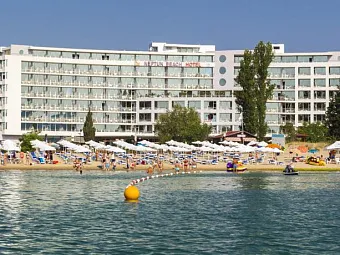 Отель LTI NEPTUN BEACH 4*